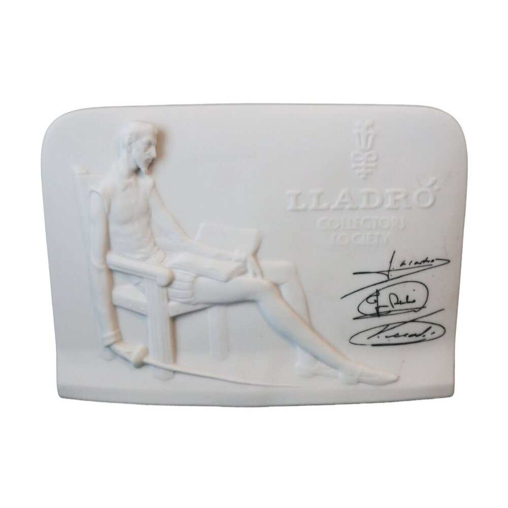 Don Quixote Lladro Collectors Society plaque Finely Detailed 3D Figure in White